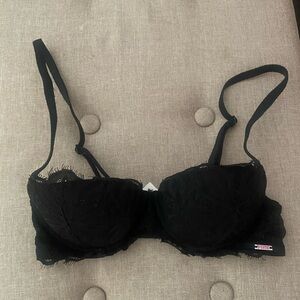Victoria secret push-up bra